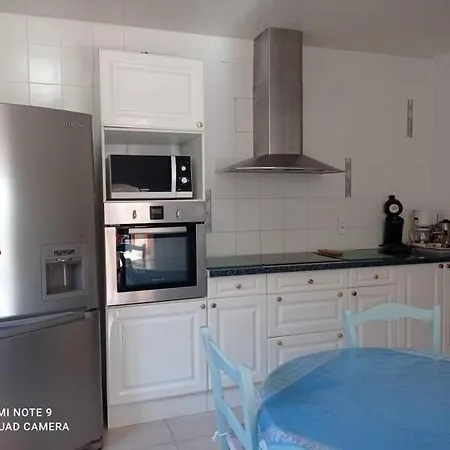 Dans Les Hauteurs De *